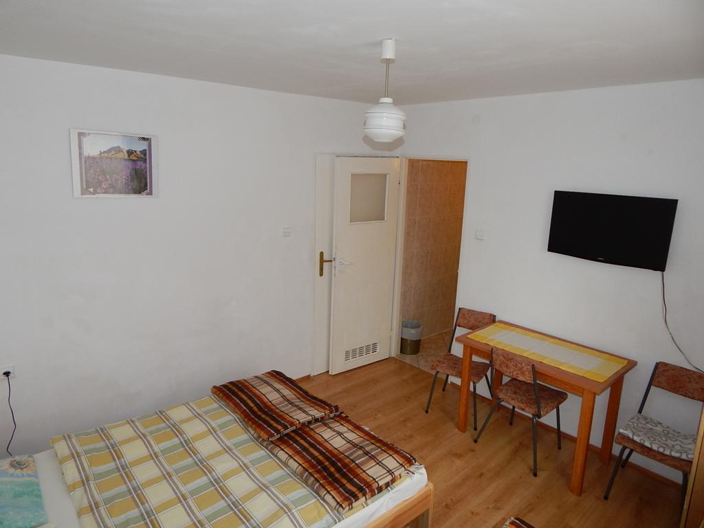 Apartament I Pokoje Aura Dom Wczasowy Darlowko Dış mekan fotoğraf
