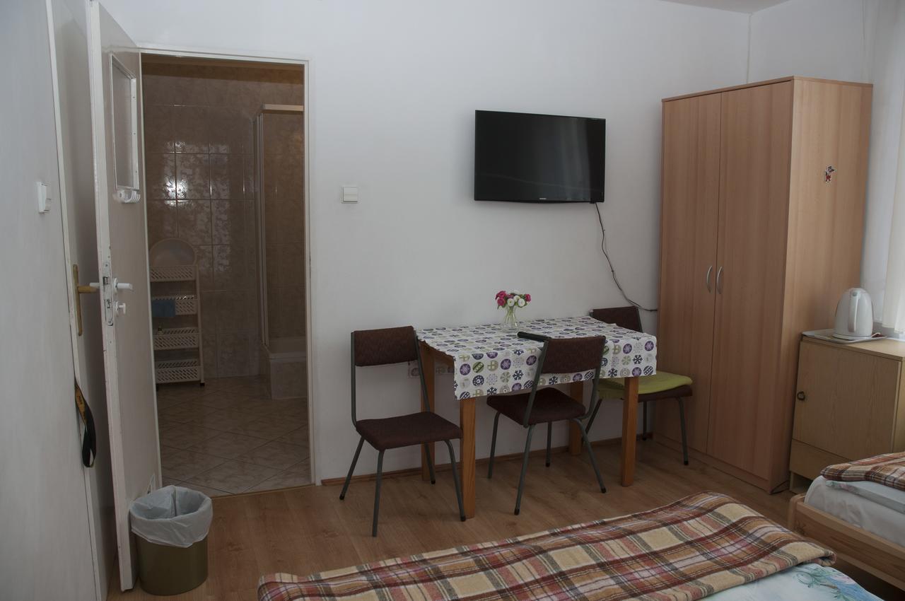 Apartament I Pokoje Aura Dom Wczasowy Darlowko Dış mekan fotoğraf