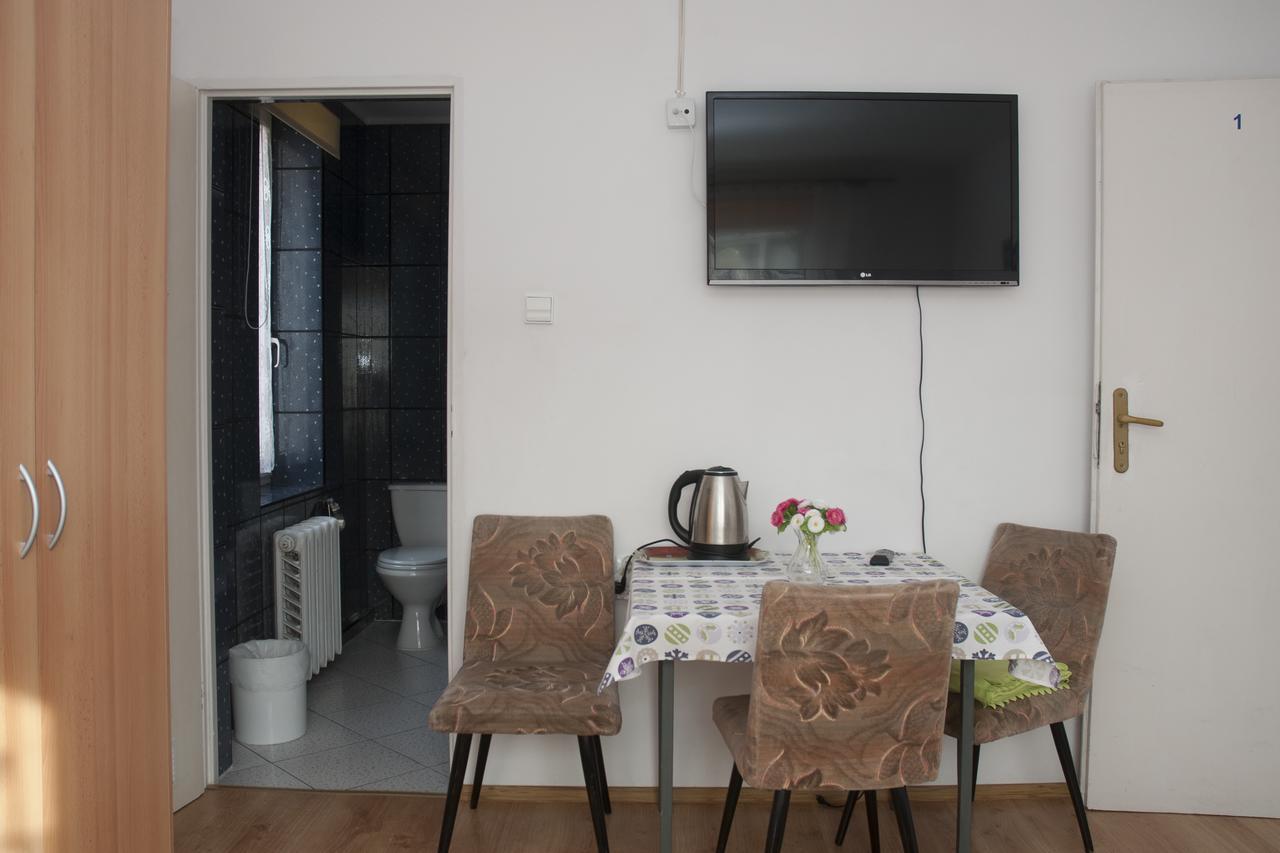 Apartament I Pokoje Aura Dom Wczasowy Darlowko Dış mekan fotoğraf